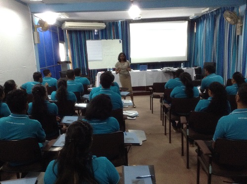 IN-HOUSE TRAINING AT SMIB (27/07/2019) ON MOTIVATION, TEAM WORK AND BUILDING POSITIVE ATTITUDES